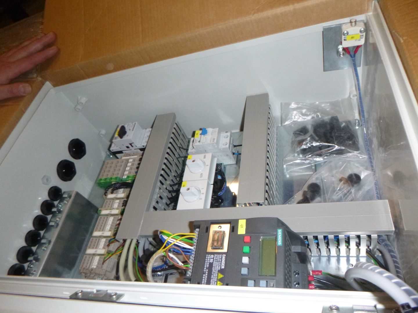 Los 21 - Schaltschrank; Slaveunit
