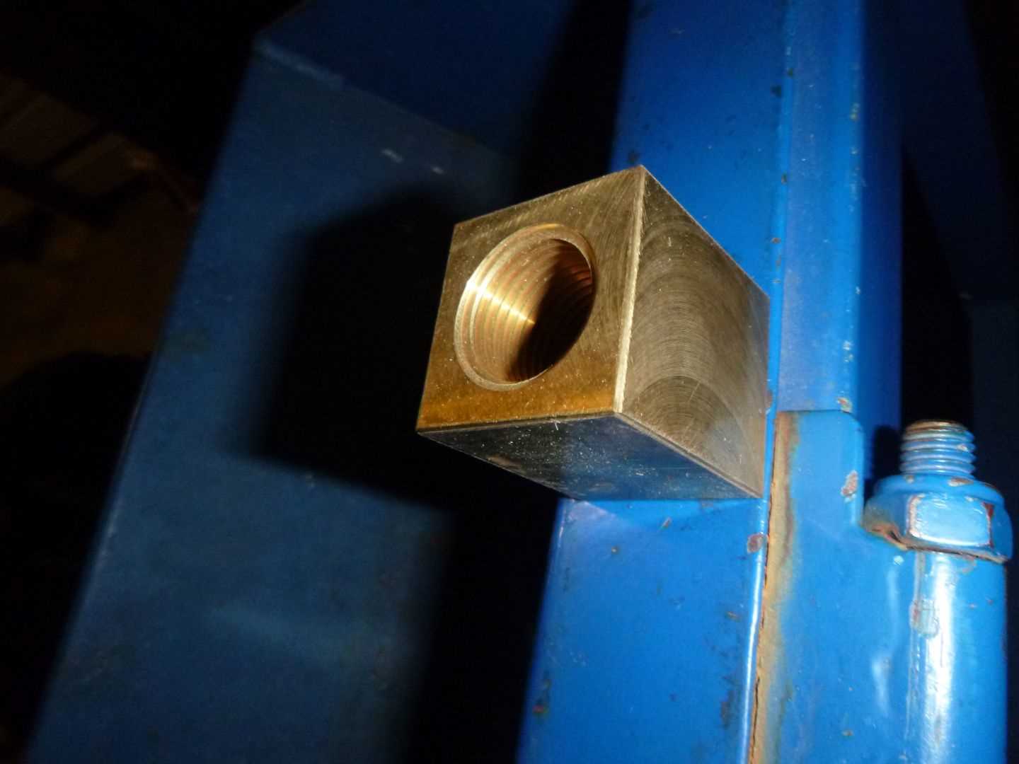 Los 33 - Bronze Spindelmutter TR22xx2; LH