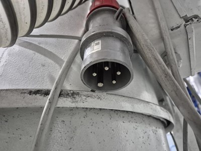 Los 51 - mobile Späneabsauganlage