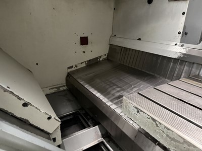 Los 5711 - CNC-Vertikal-Bearbeitungszentrum