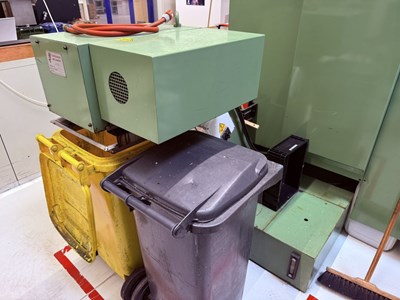 Los 7002 - CNC-Drehmaschine