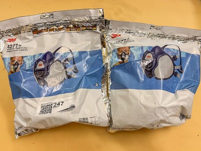 Los 247 - Gas/Dämpfe und Partikelmasken 3M  (2x)