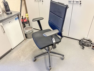 Los 339 - Bürodrehstuhl