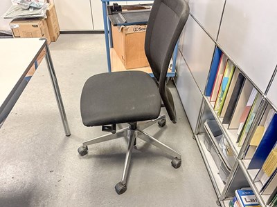 Los 343 - Bürodrehstuhl