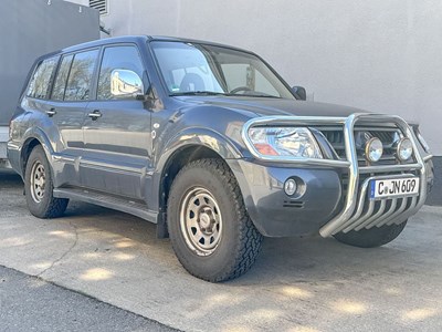 Los 365 - Pkw Mitsubishi Pajero