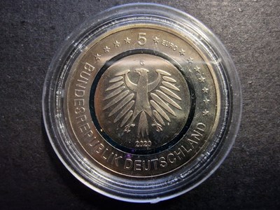 Los 596 - 5-Euro-Gedenkmünze mit Polymerring